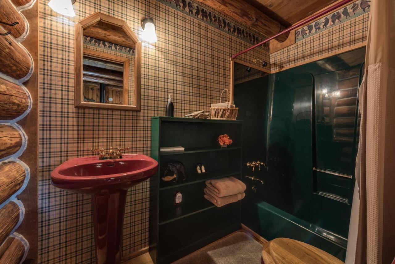 The Davies Family Inn - Adults Only بليسرفيل المظهر الخارجي الصورة