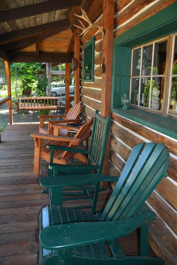The Davies Family Inn - Adults Only بليسرفيل المظهر الخارجي الصورة