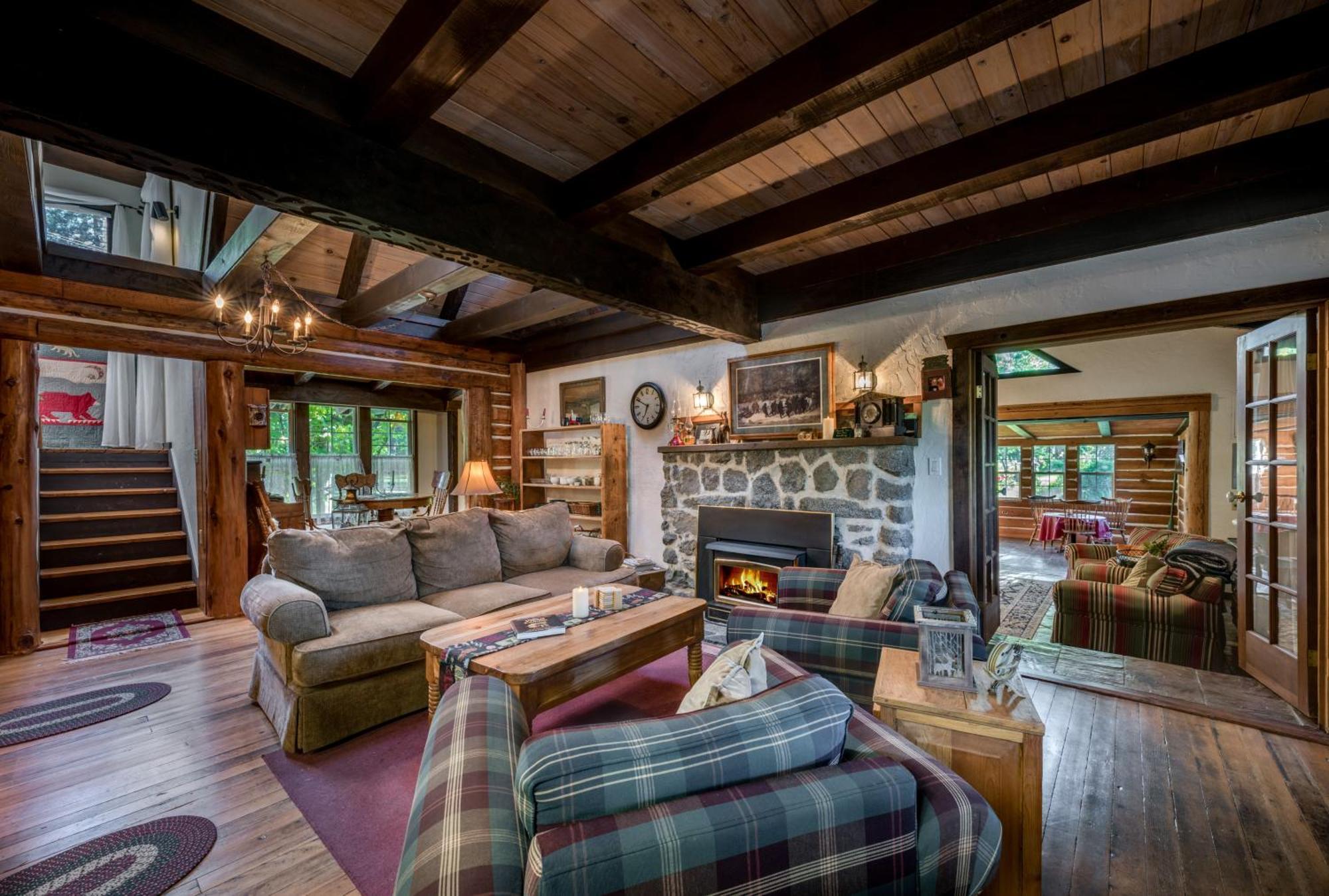 The Davies Family Inn - Adults Only بليسرفيل الغرفة الصورة