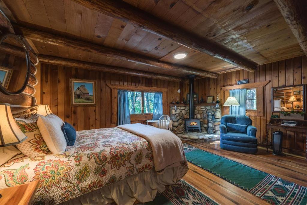 The Davies Family Inn - Adults Only بليسرفيل المظهر الخارجي الصورة