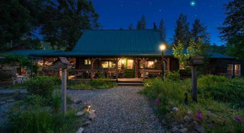 The Davies Family Inn - Adults Only بليسرفيل المظهر الخارجي الصورة