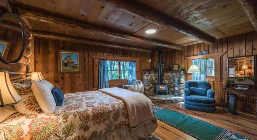 The Davies Family Inn - Adults Only بليسرفيل المظهر الخارجي الصورة