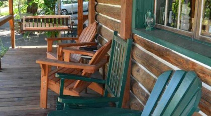 The Davies Family Inn - Adults Only بليسرفيل المظهر الخارجي الصورة